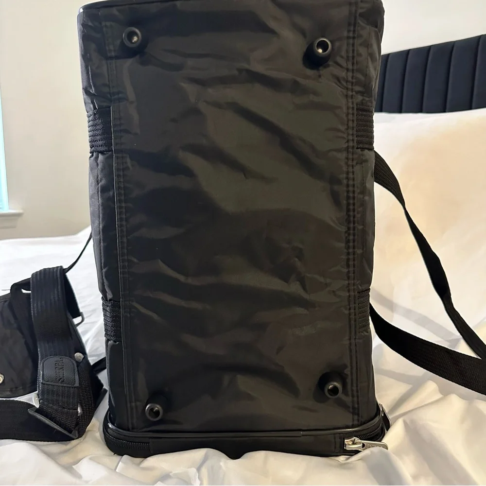 Sherpa Original Deluxe Airline-Approved Dog & Cat Carrier Bag, Black, Medium